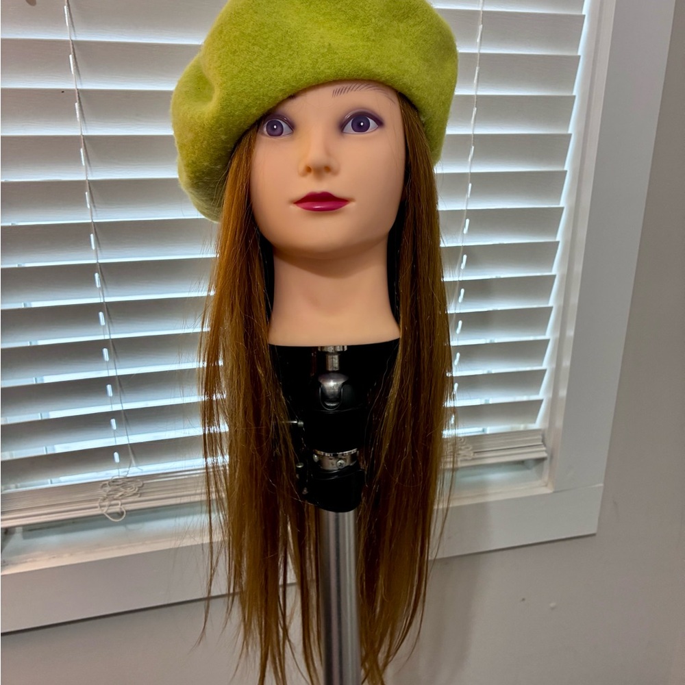Free People Chartreuse Beret NWT - Picture 7 of 8